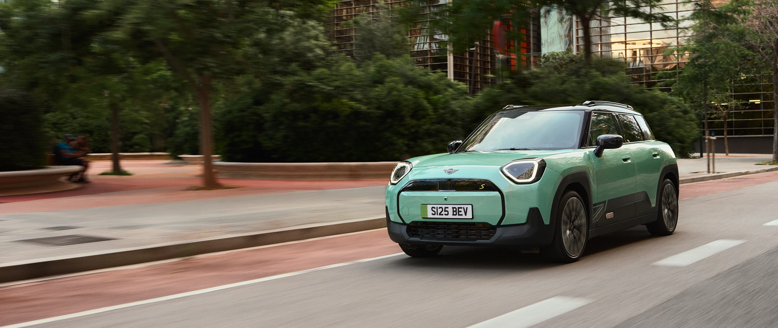 All-Electric MINI Aceman - stage