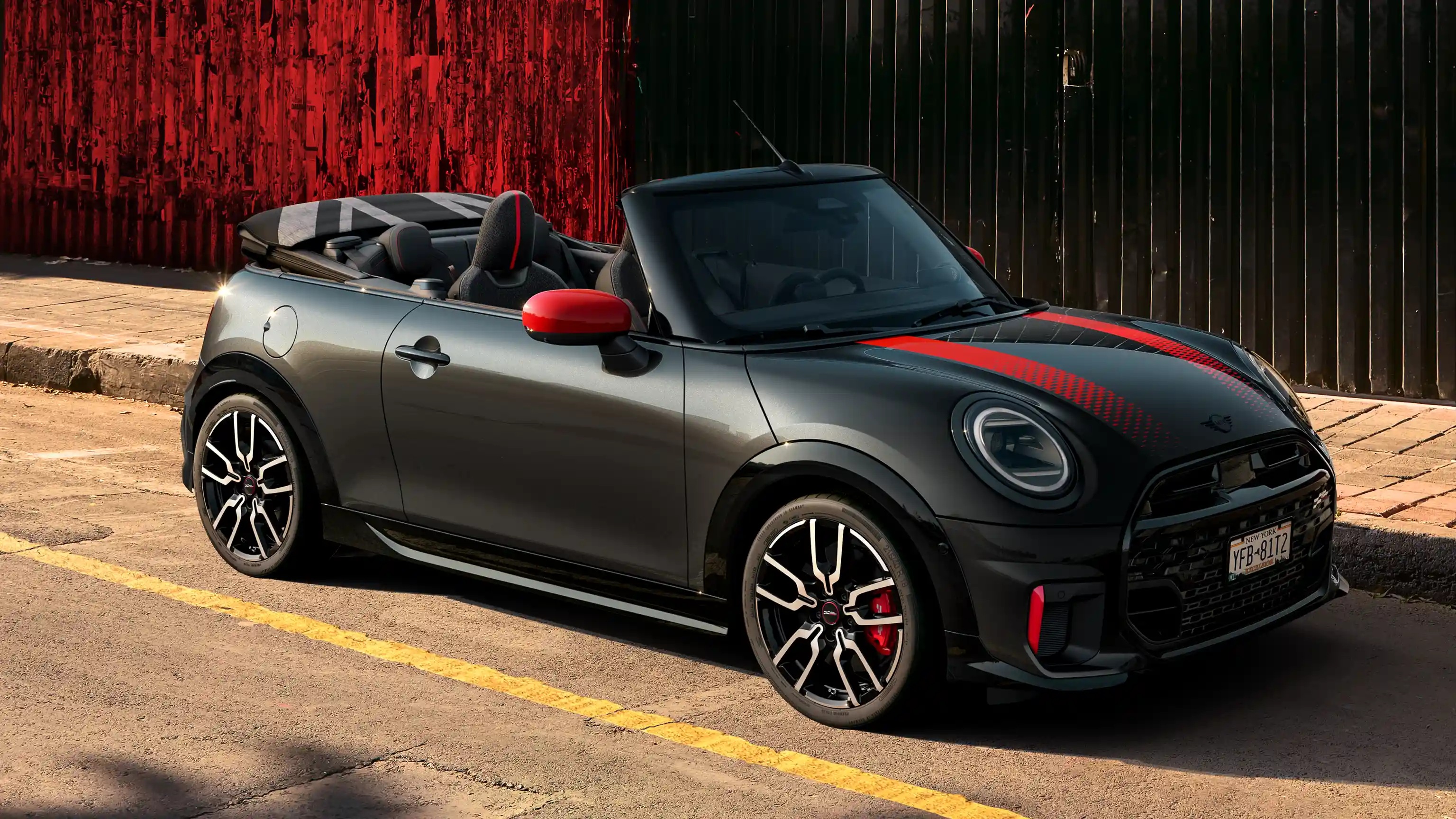 MINI John Cooper Works - F67 JCW Side View