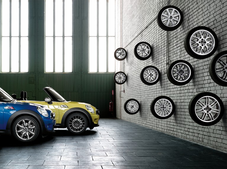 MINI Complete Wheel and Tyre Configurator