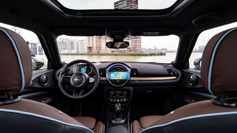 MINI Clubman Final Edition - mosaic gallery - craftsmanship