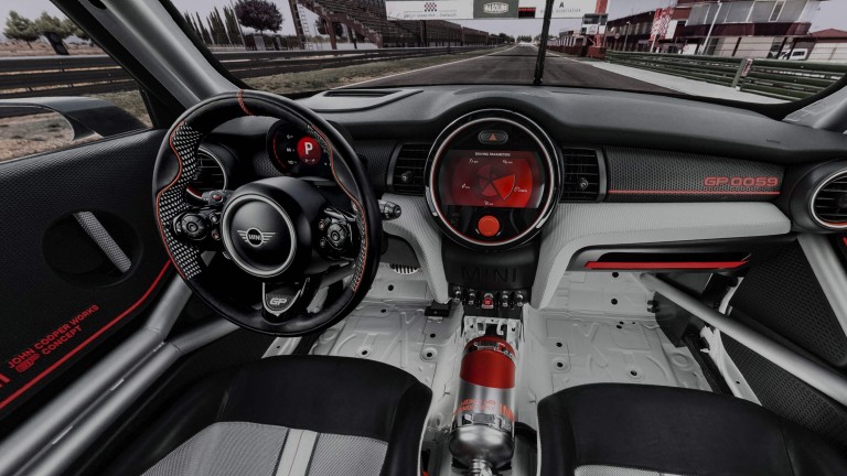 MINI John Cooper Works GP Concept – cockpit interior – white racing-car bodyshell and black leather 