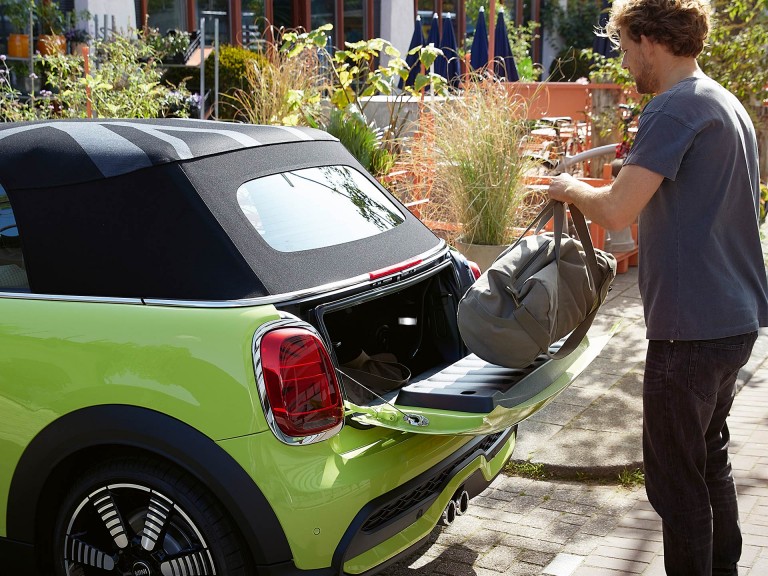 MINI CONVERTIBLE MINI.CO.TH The Official Website MINI Thailand